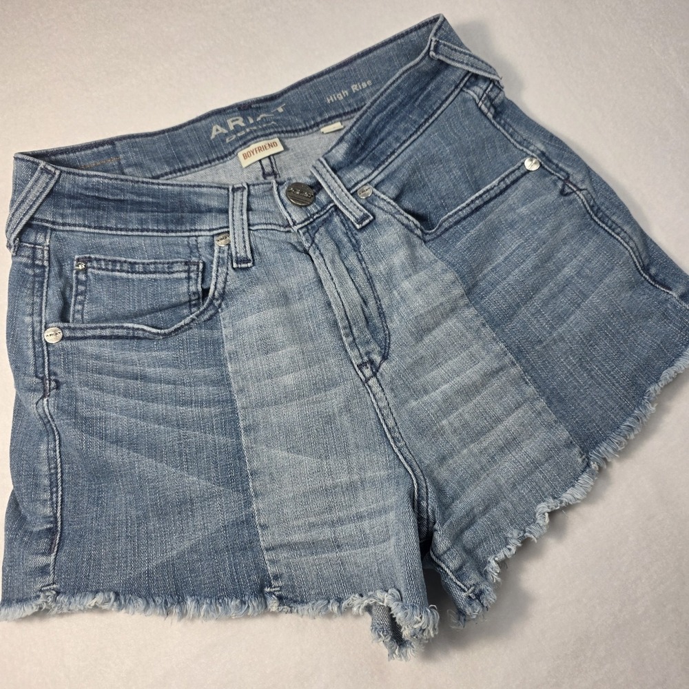 Ariat High Rise Boyfriend Denim Cut Off Shorts Womens 26R Raw Hem Western Jeans